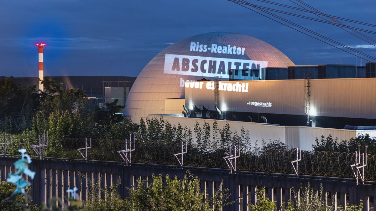 Die Reaktorkuppel des AKW Neckarwestheim II im Juli 2020. Foto: ausgestrahlt/Kristoffer Schwetje 
